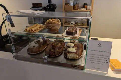 Drizzled Desserts & Cakes photo 3